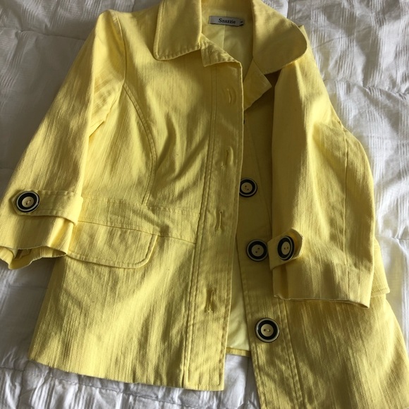 🐯Snazzie Yellow Versatile Jacket🐯 - Picture 2 of 15